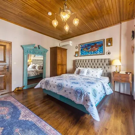 3br/2 Bath Ottoman House W Free Airport Transfer** 4* İstanbul